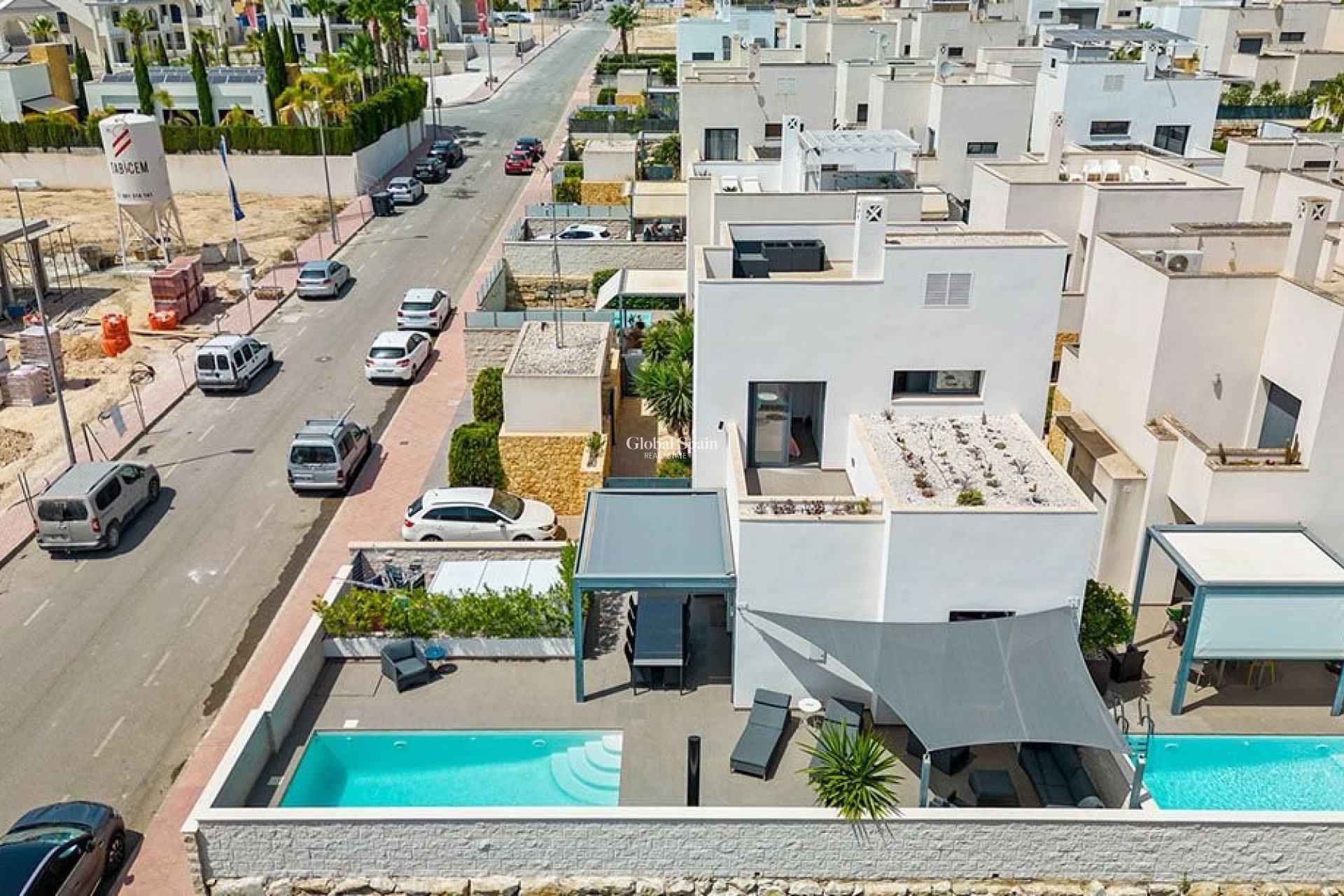 Resale - VILLA -
CIUDAD QUESADA