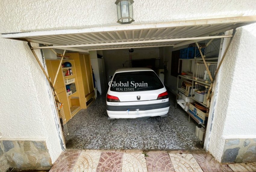 Resale - VILLA -
CIUDAD QUESADA