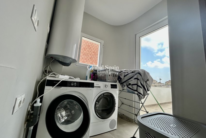 Resale - VILLA -
CIUDAD QUESADA