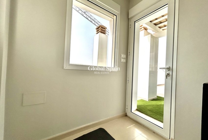 Resale - VILLA -
CIUDAD QUESADA