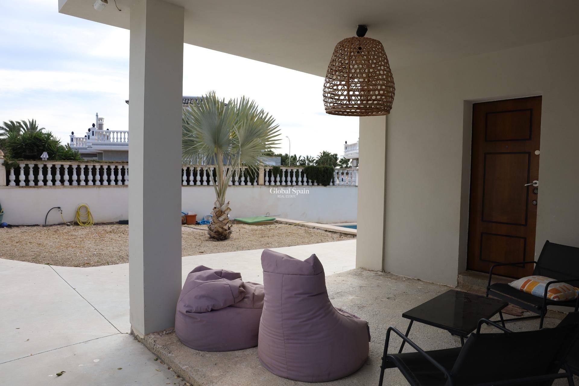 Resale - VILLA -
CIUDAD QUESADA