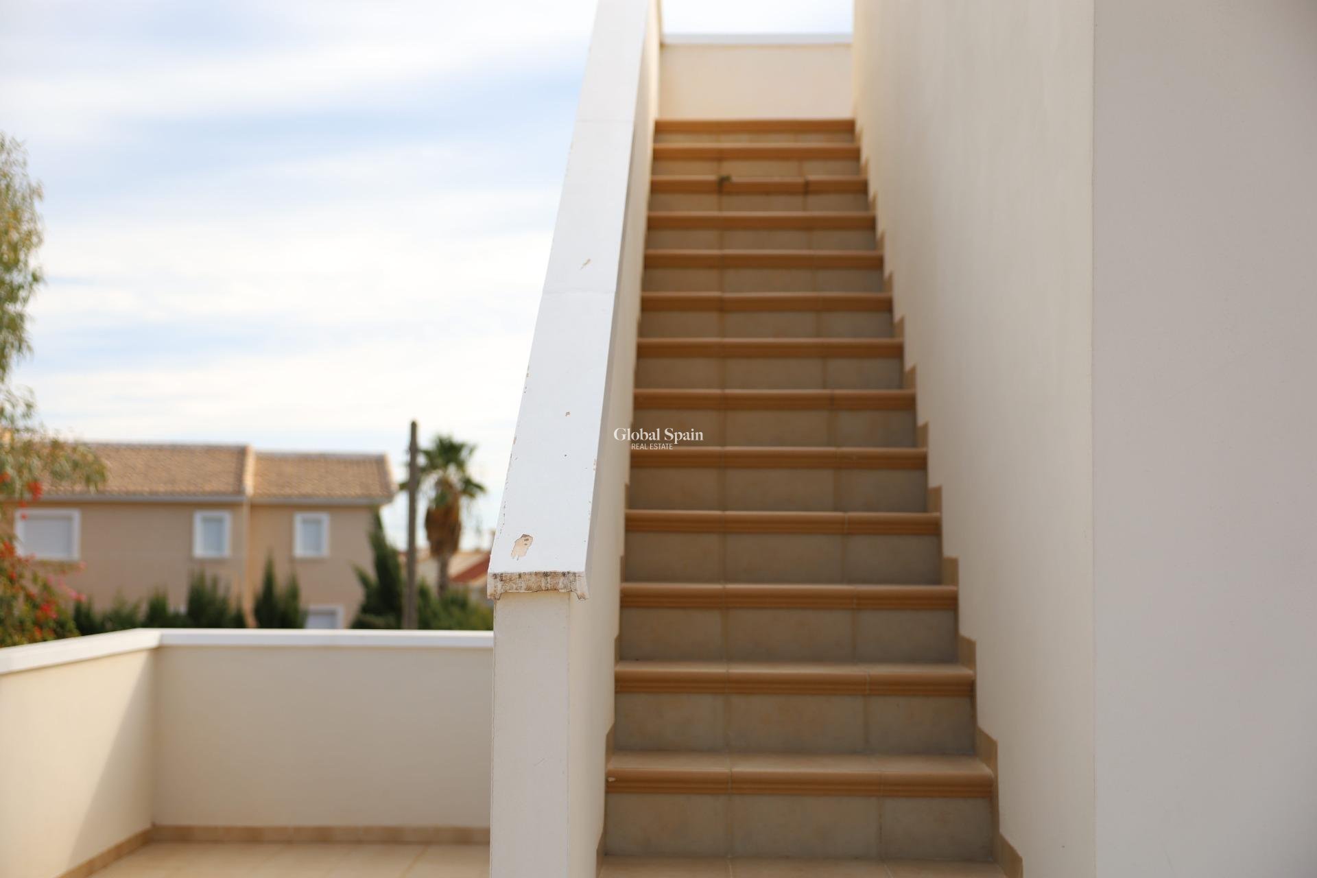 Resale - VILLA -
CIUDAD QUESADA