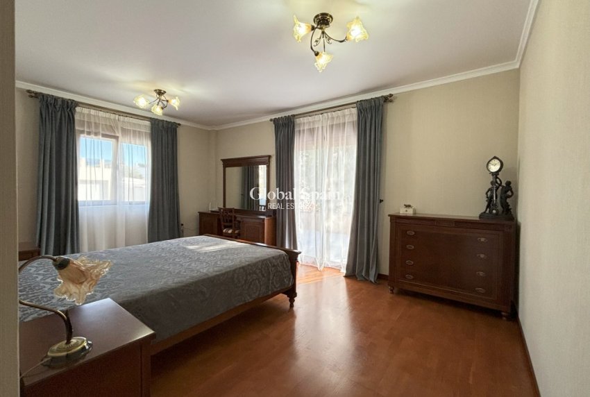 Resale - VILLA -
CIUDAD QUESADA