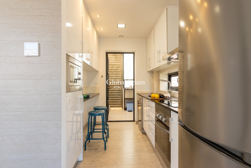 Resale - VILLA -
CIUDAD QUESADA