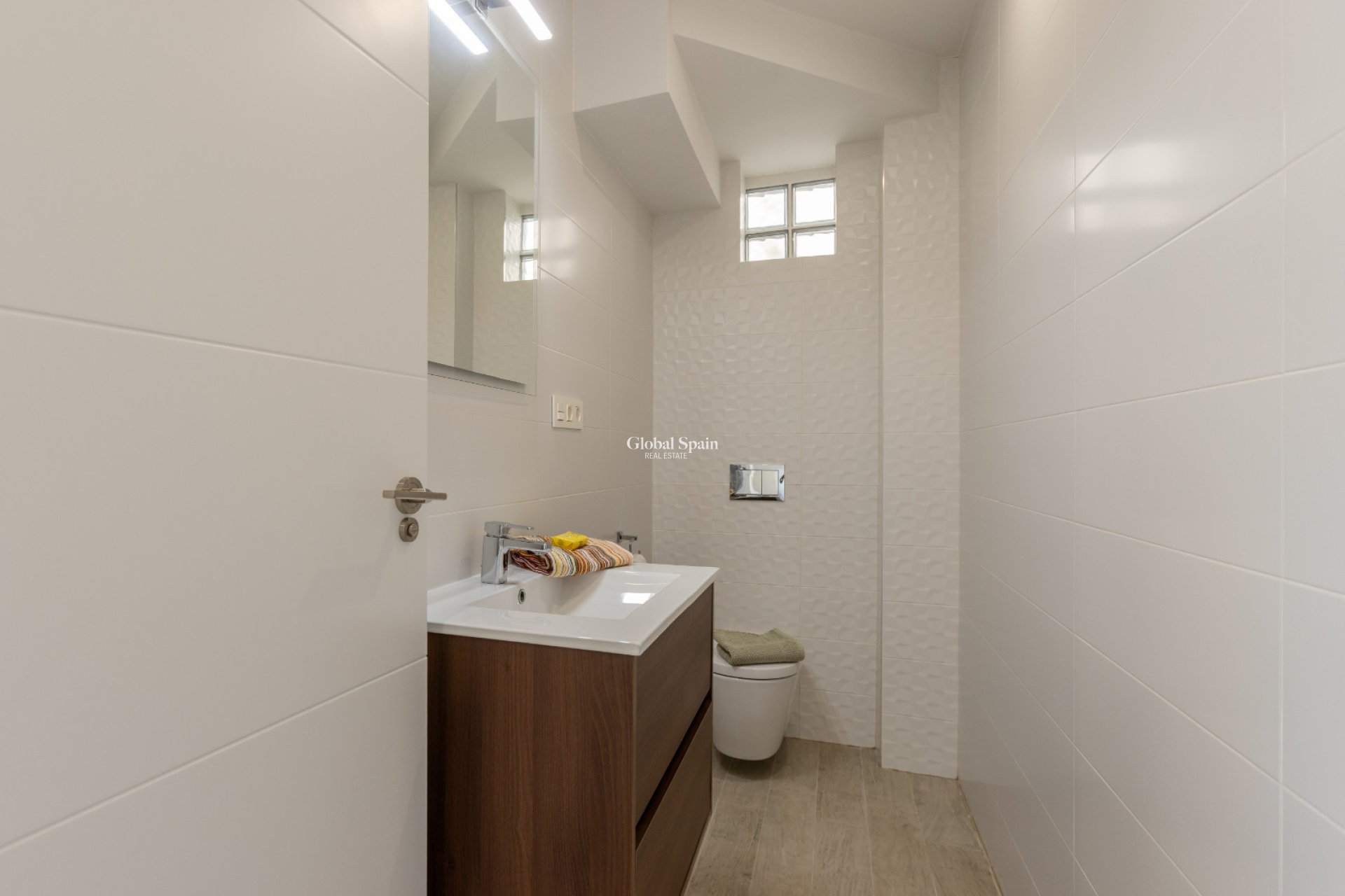 Resale - VILLA -
CIUDAD QUESADA