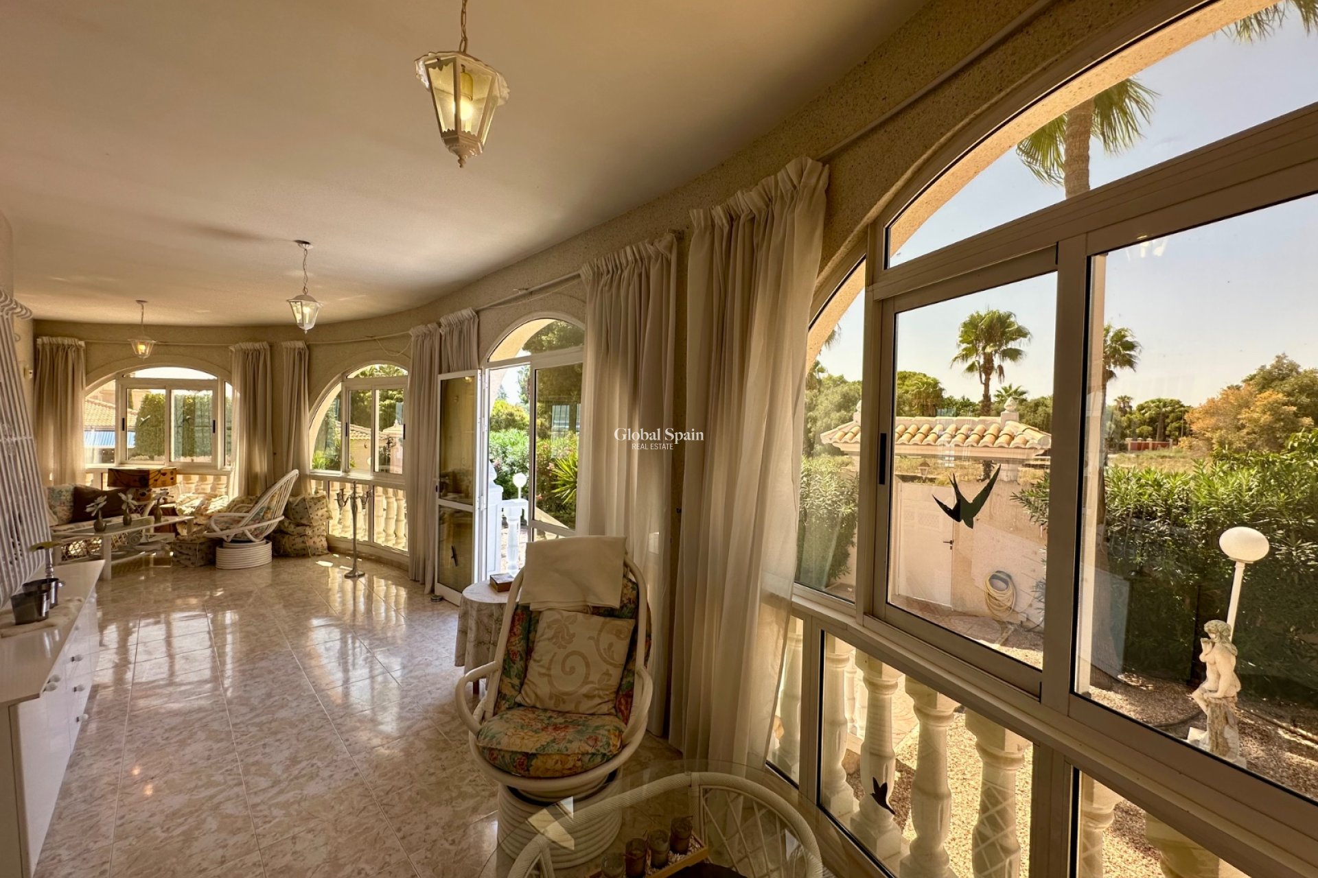 Resale - VILLA -
CIUDAD QUESADA