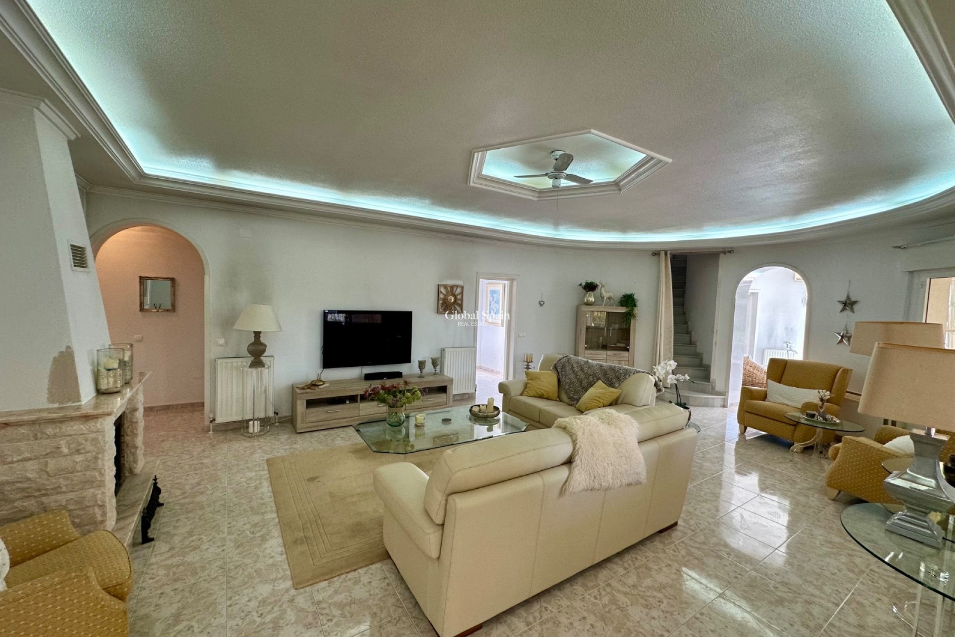 Resale - VILLA -
CIUDAD QUESADA