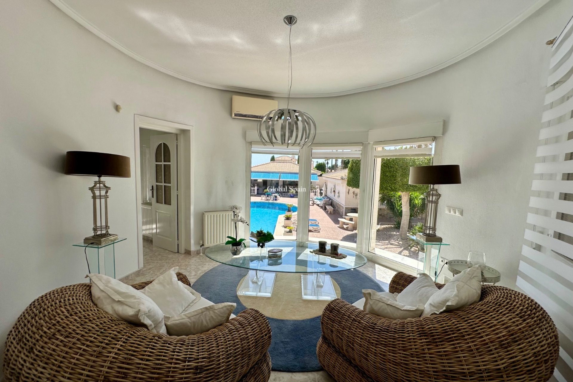 Resale - VILLA -
CIUDAD QUESADA
