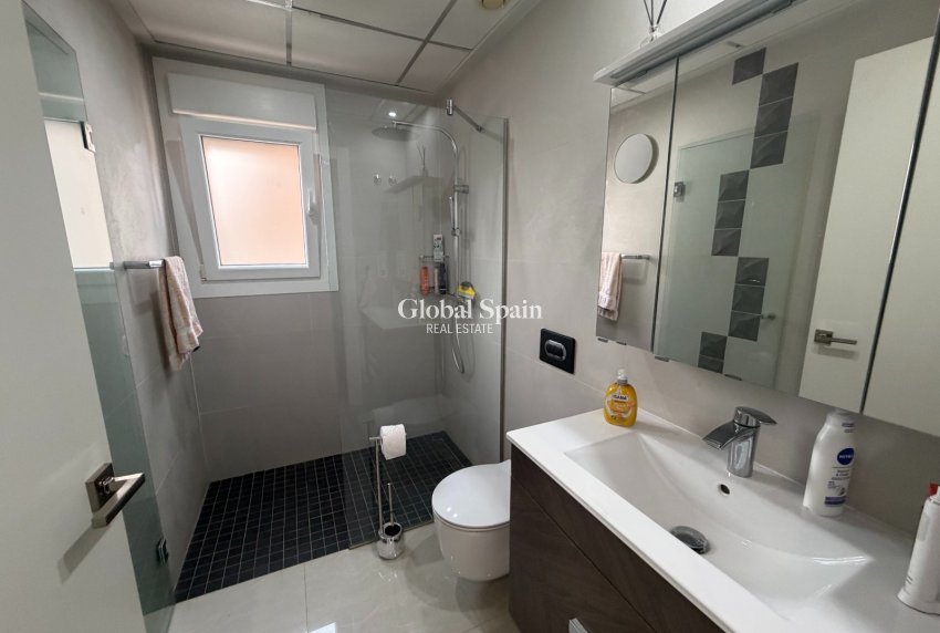 Resale - VILLA -
CIUDAD QUESADA