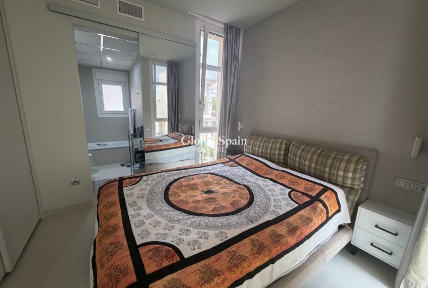 Resale - VILLA -
CIUDAD QUESADA