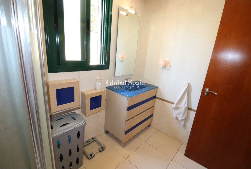 Resale - Villa -
CIUDAD QUESADA