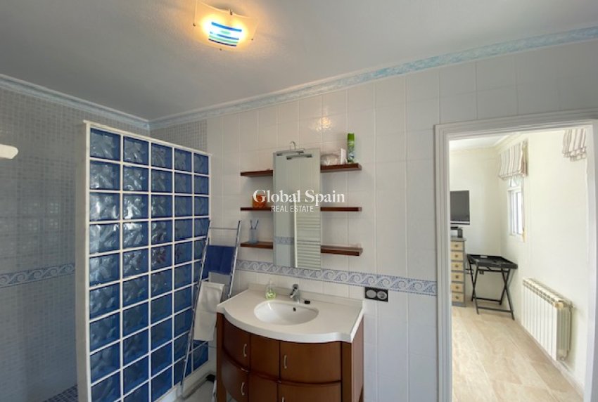 Resale - VILLA -
CIUDAD QUESADA