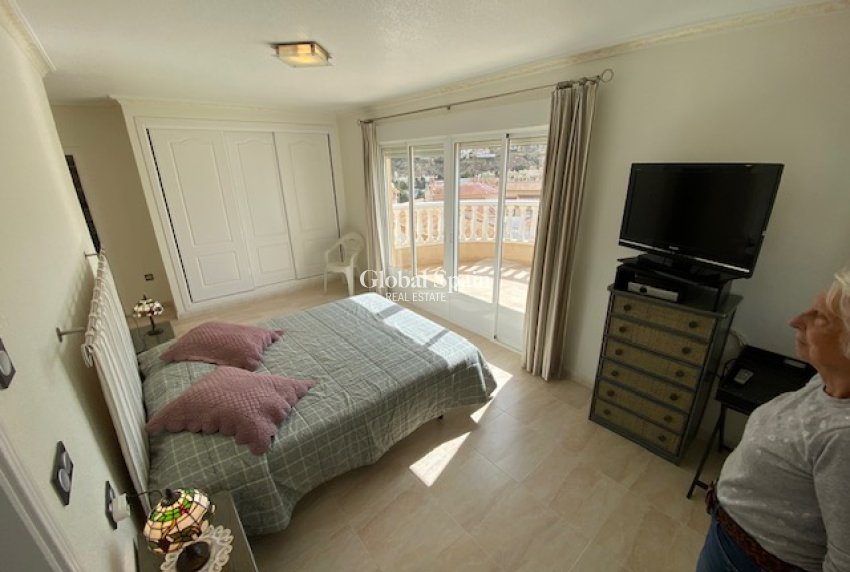 Resale - VILLA -
CIUDAD QUESADA