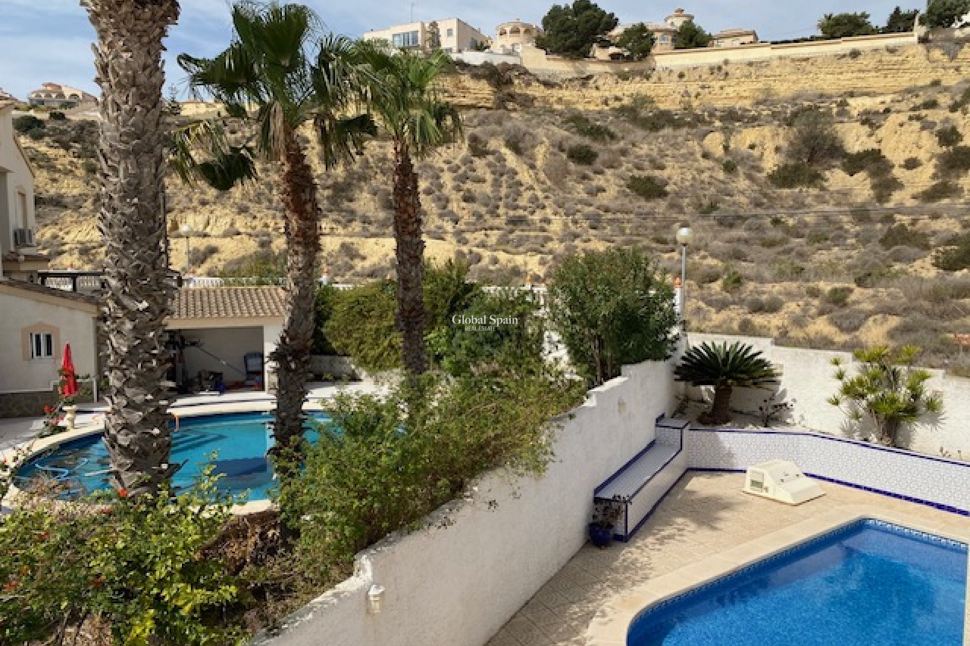 Resale - VILLA -
CIUDAD QUESADA