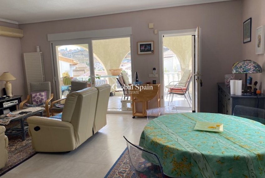 Resale - VILLA -
CIUDAD QUESADA