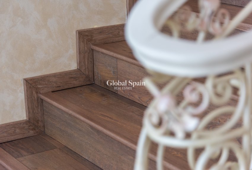 Resale - VILLA -
CIUDAD QUESADA