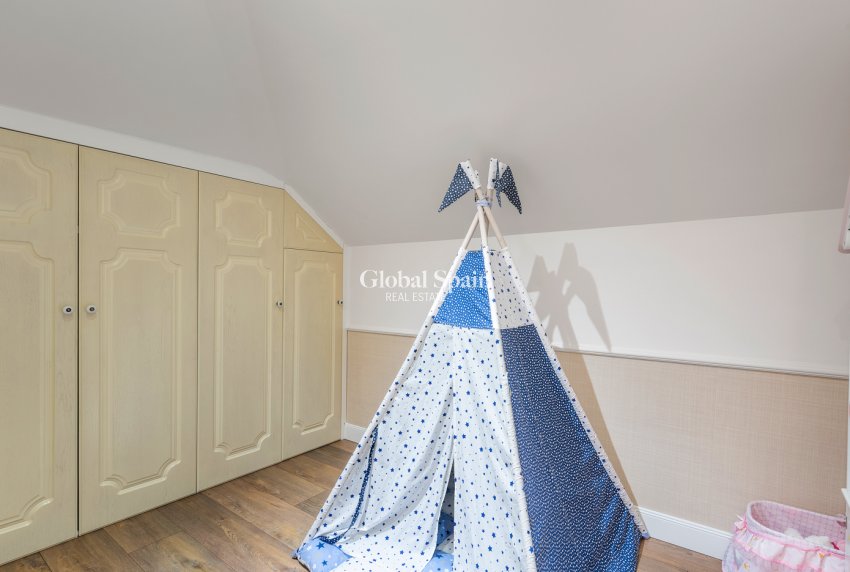 Resale - VILLA -
CIUDAD QUESADA