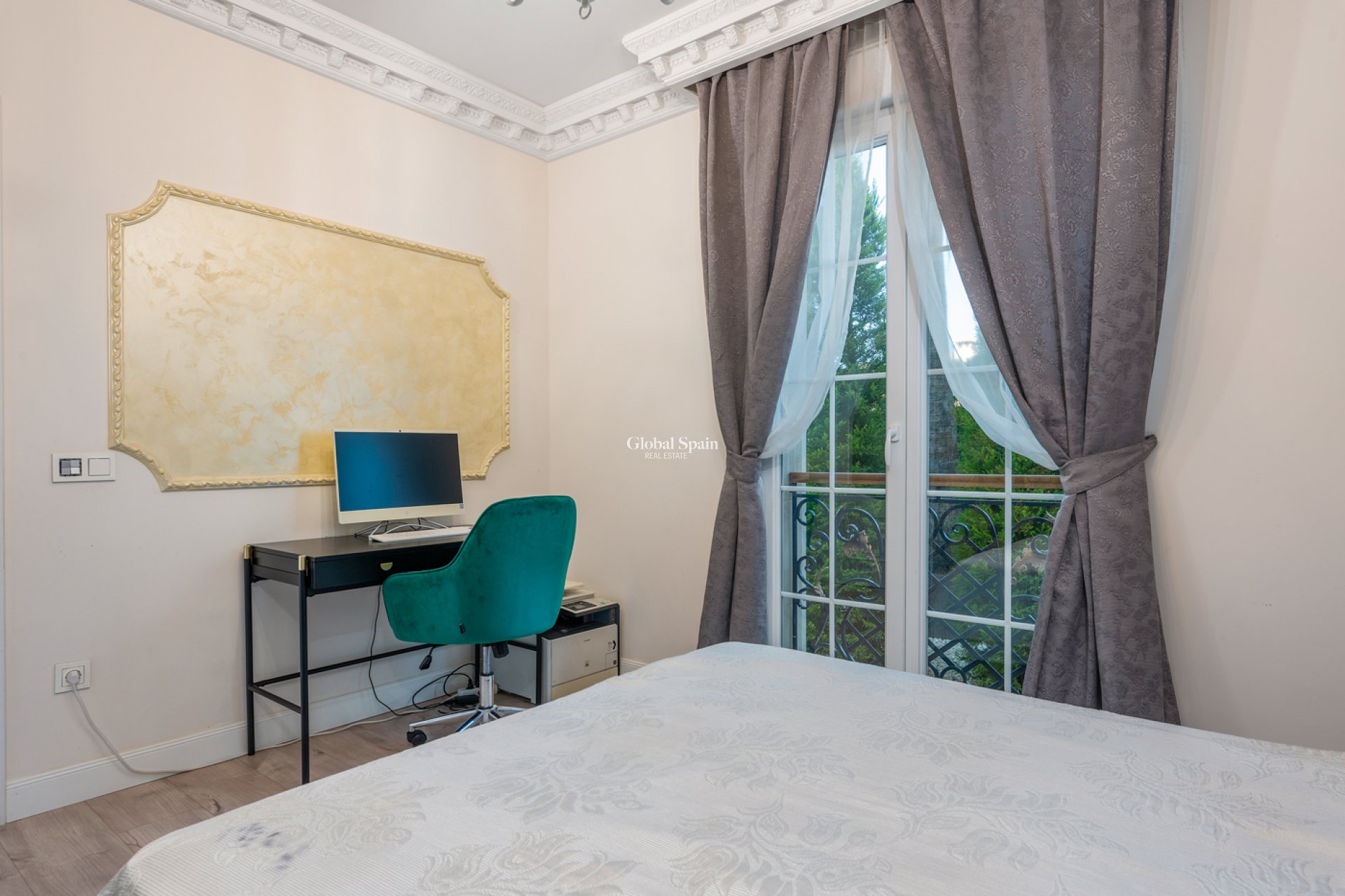 Resale - VILLA -
CIUDAD QUESADA