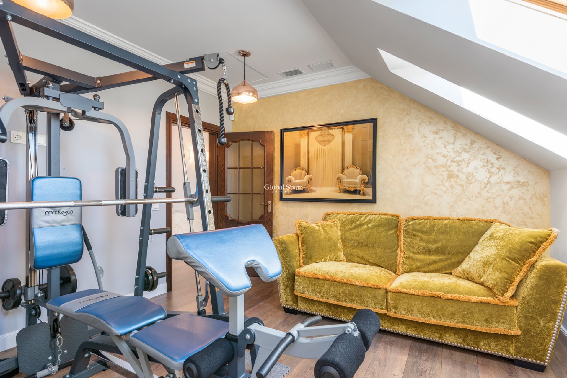 Resale - VILLA -
CIUDAD QUESADA