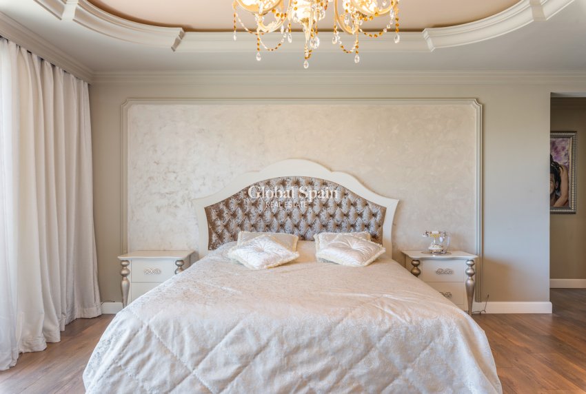 Resale - VILLA -
CIUDAD QUESADA