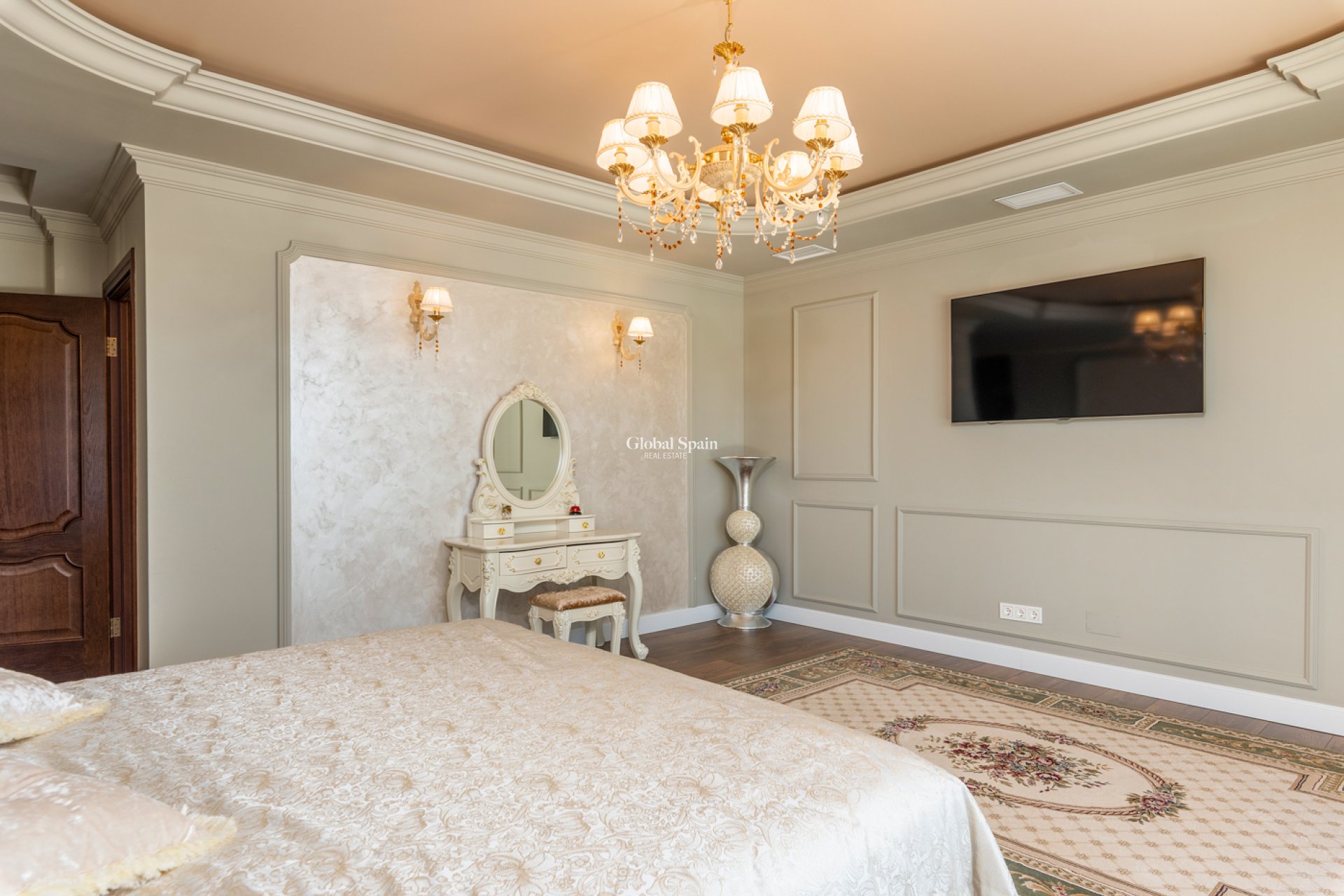 Resale - VILLA -
CIUDAD QUESADA