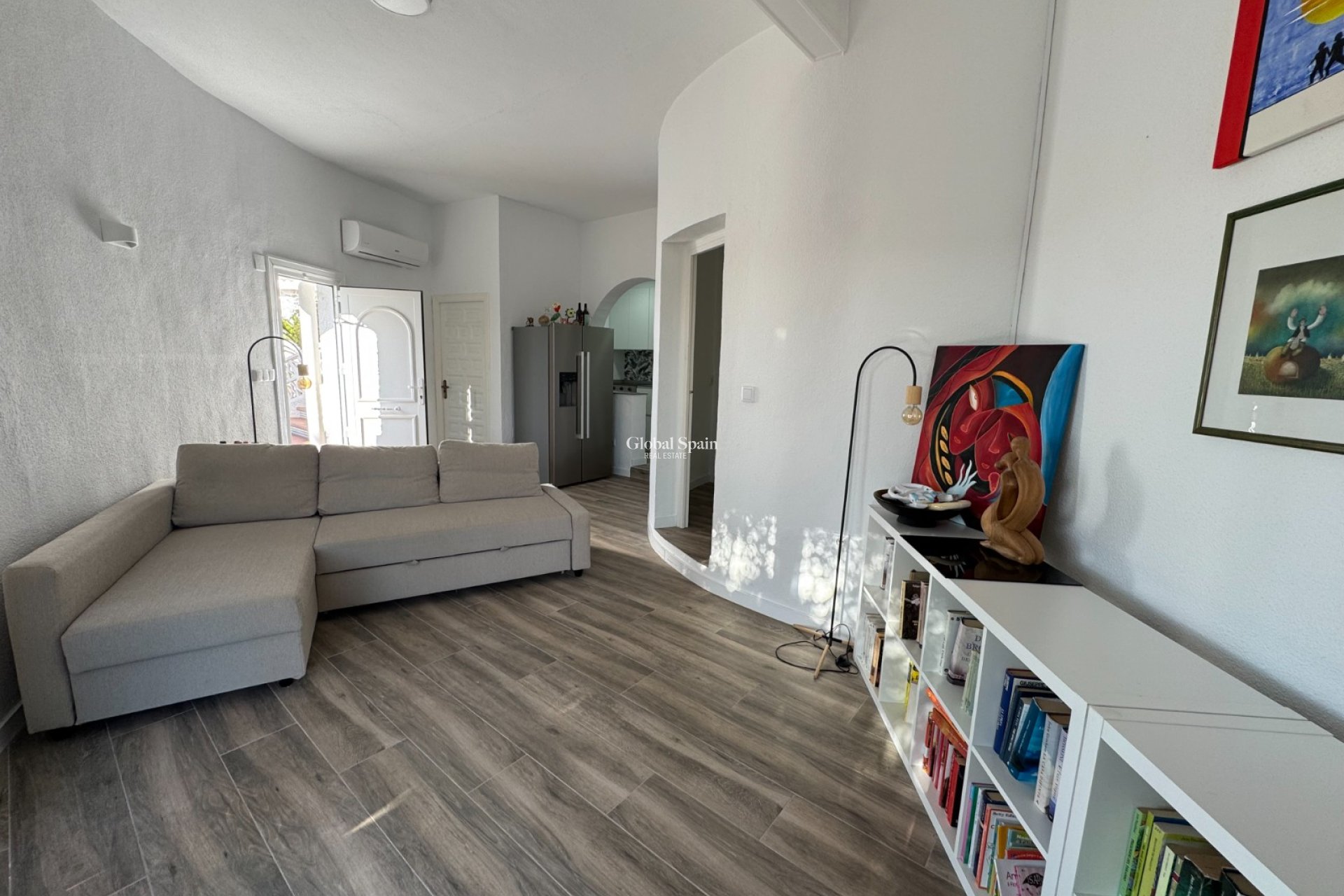 Resale - Villa -
CIUDAD QUESADA