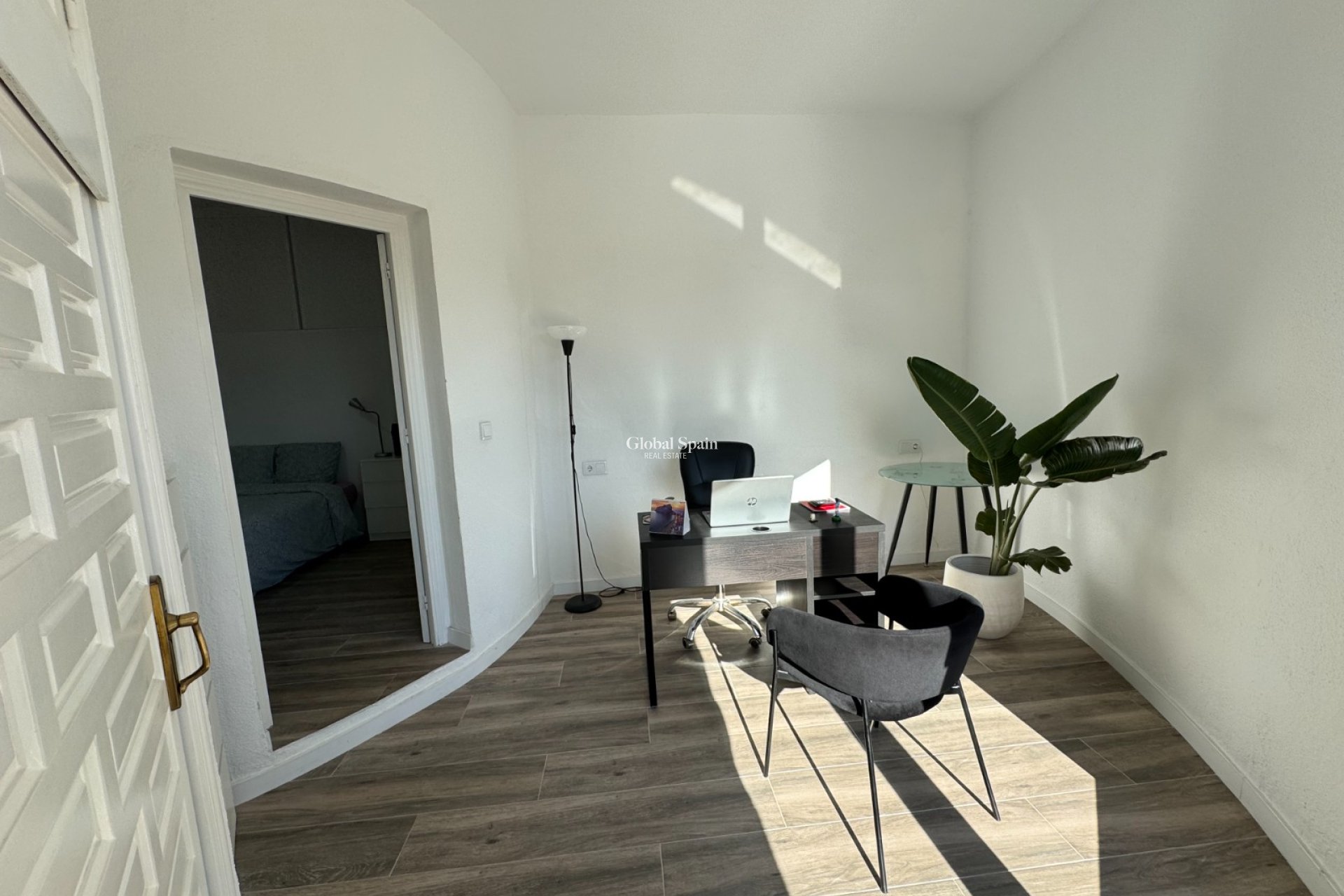 Resale - Villa -
CIUDAD QUESADA