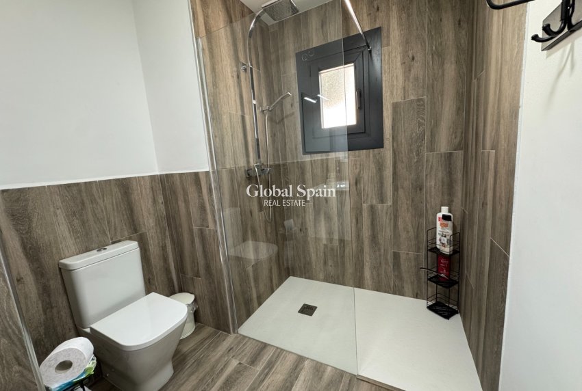 Resale - Villa -
CIUDAD QUESADA