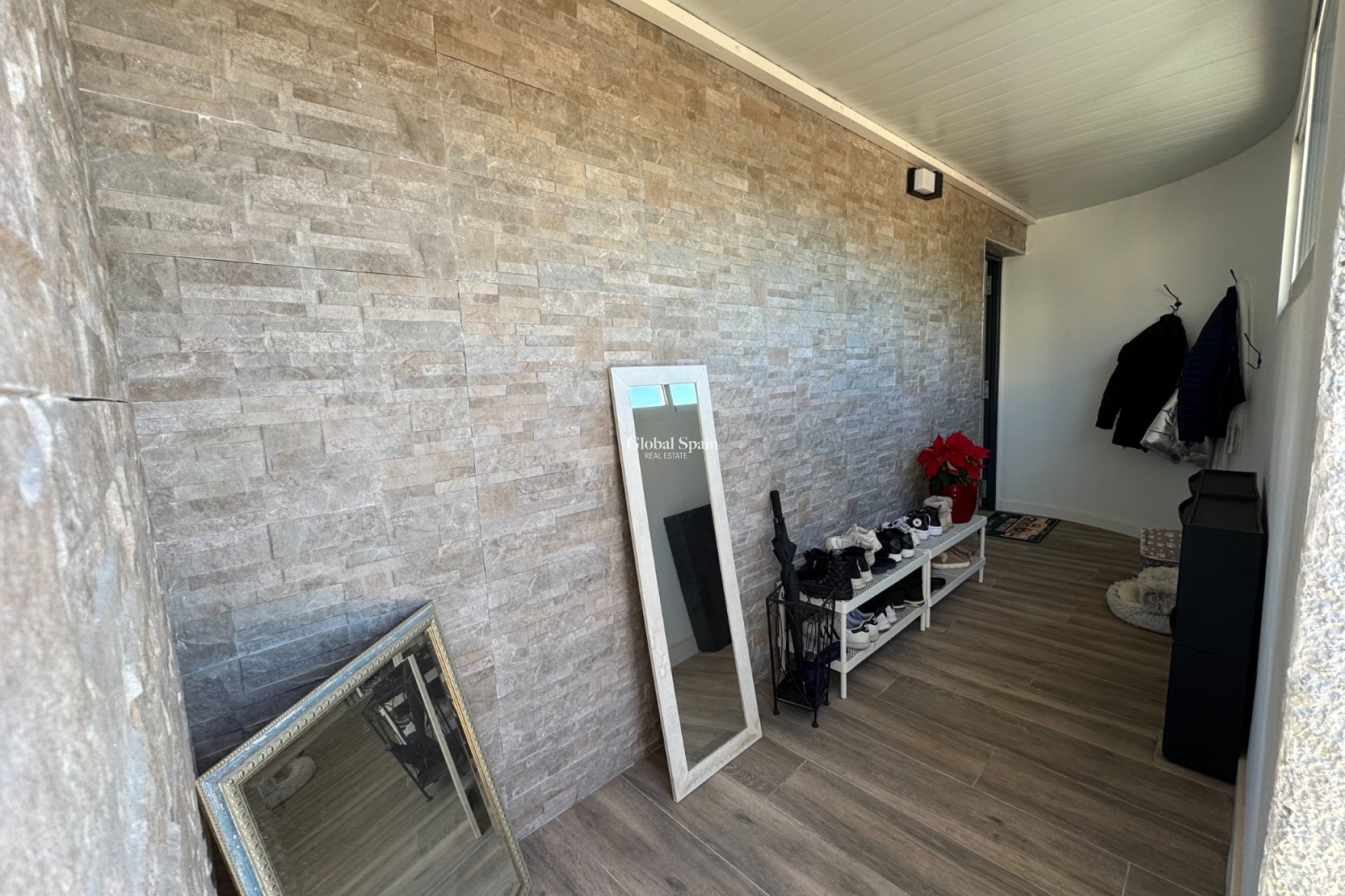 Resale - Villa -
CIUDAD QUESADA