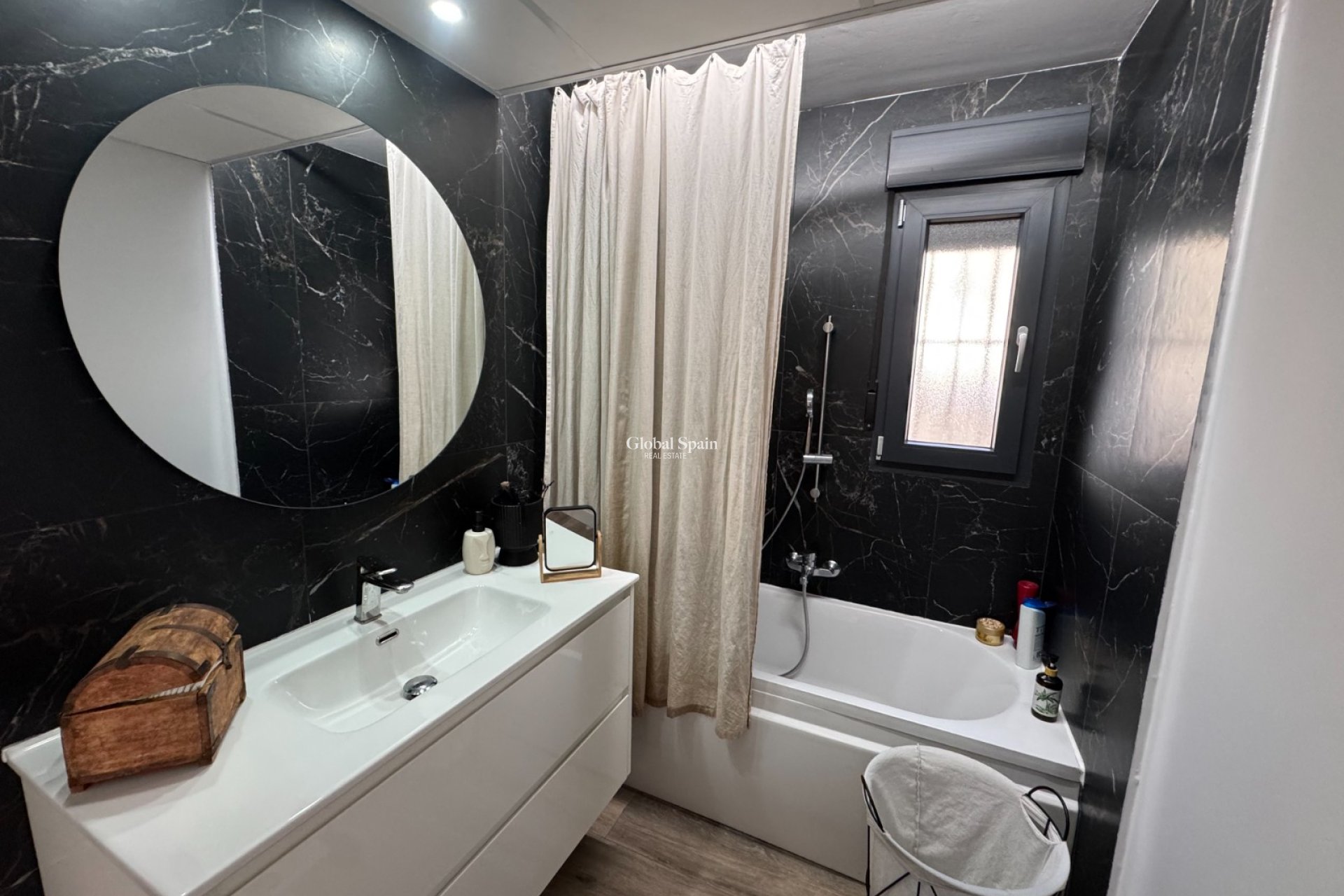 Resale - Villa -
CIUDAD QUESADA