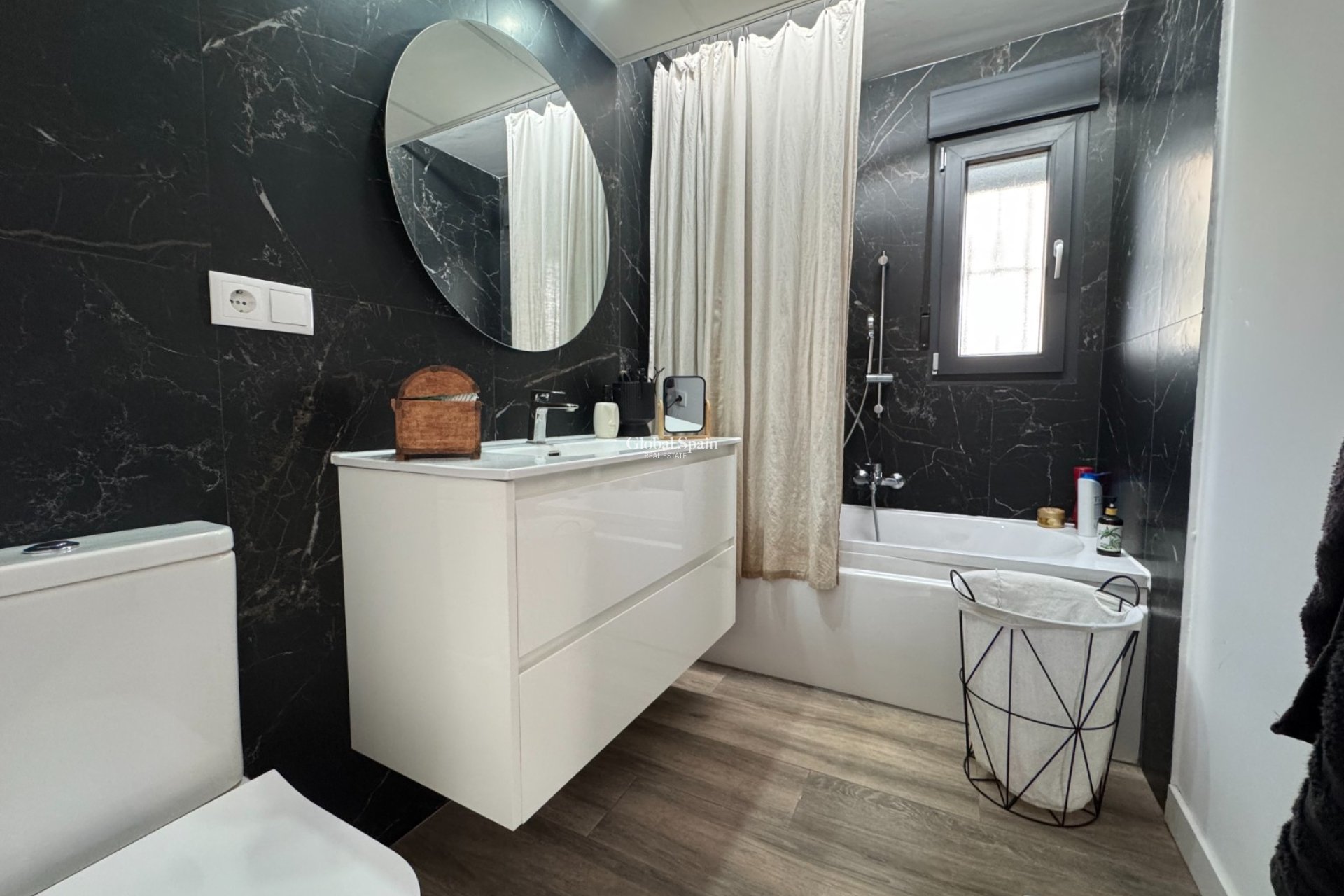 Resale - Villa -
CIUDAD QUESADA