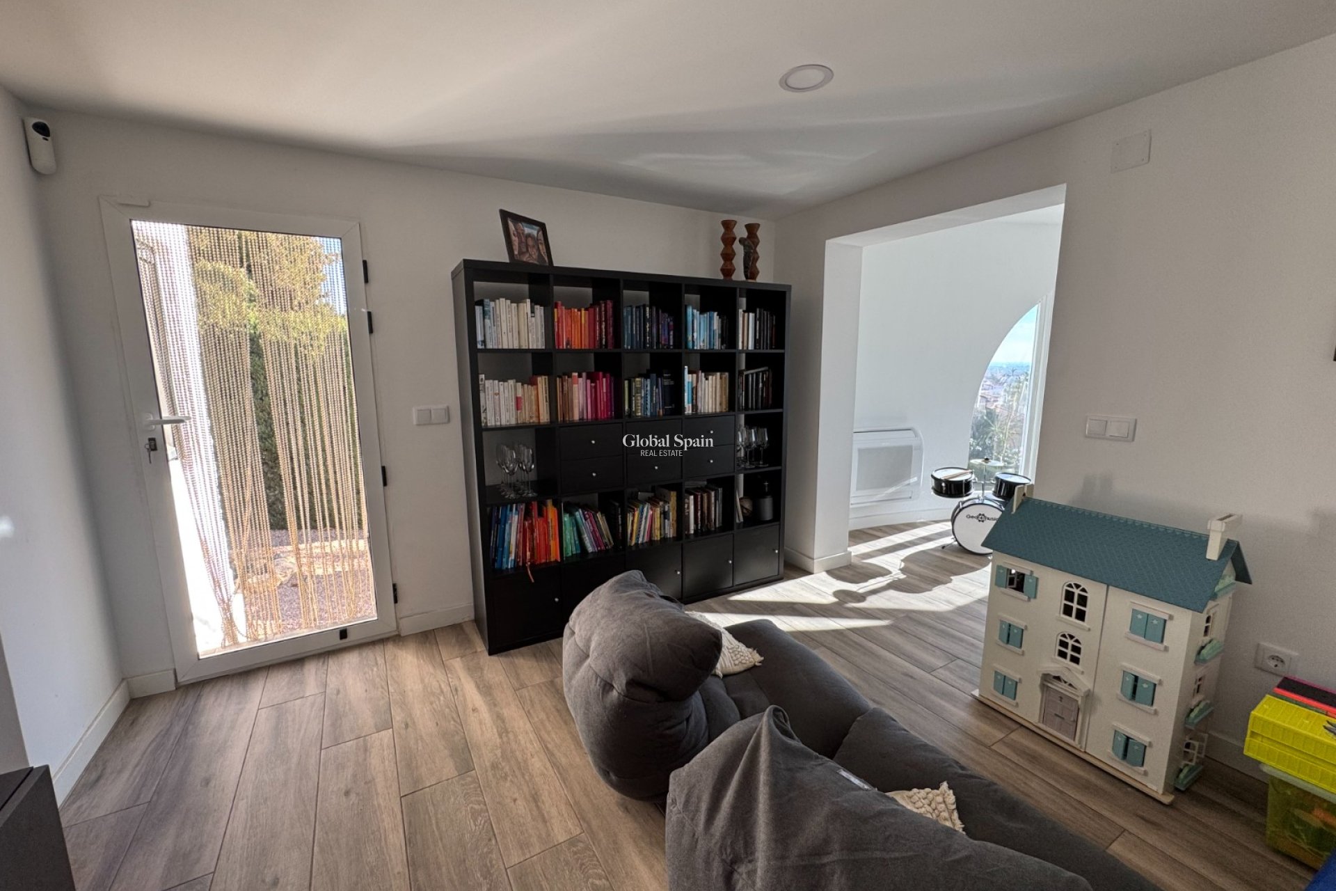 Resale - Villa -
CIUDAD QUESADA