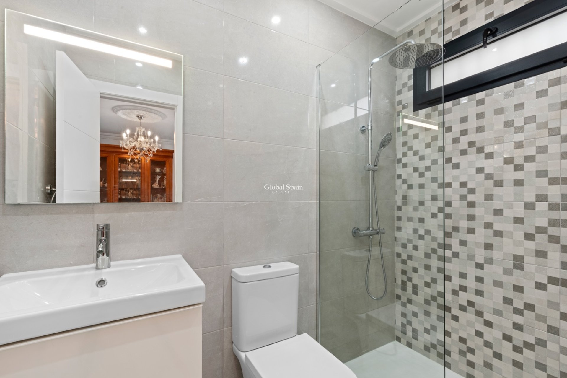 Resale - Villa -
CIUDAD QUESADA