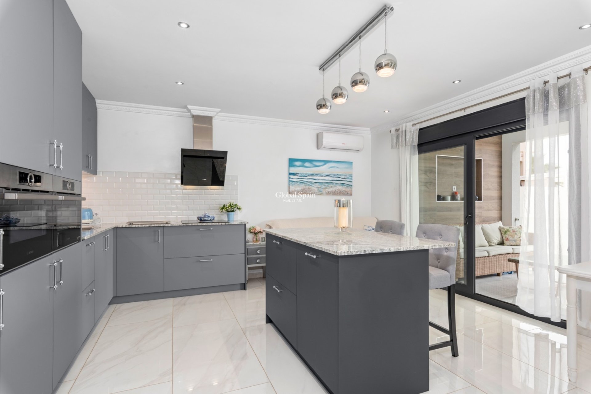 Resale - Villa -
CIUDAD QUESADA