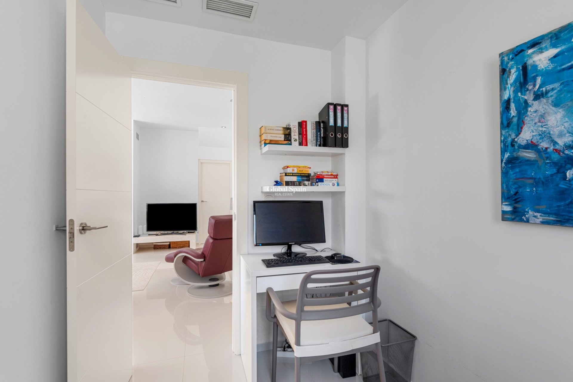 Resale - Villa -
CIUDAD QUESADA