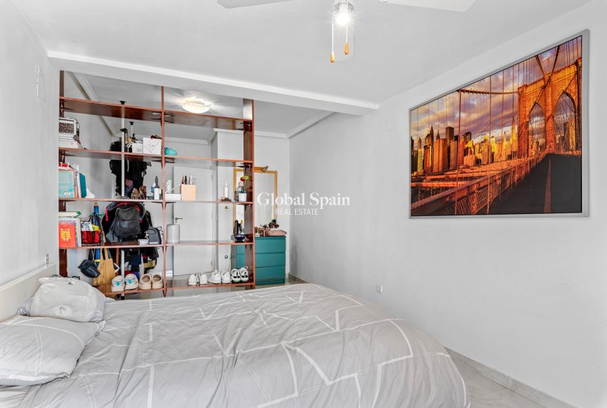 Resale - Villa -
CIUDAD QUESADA