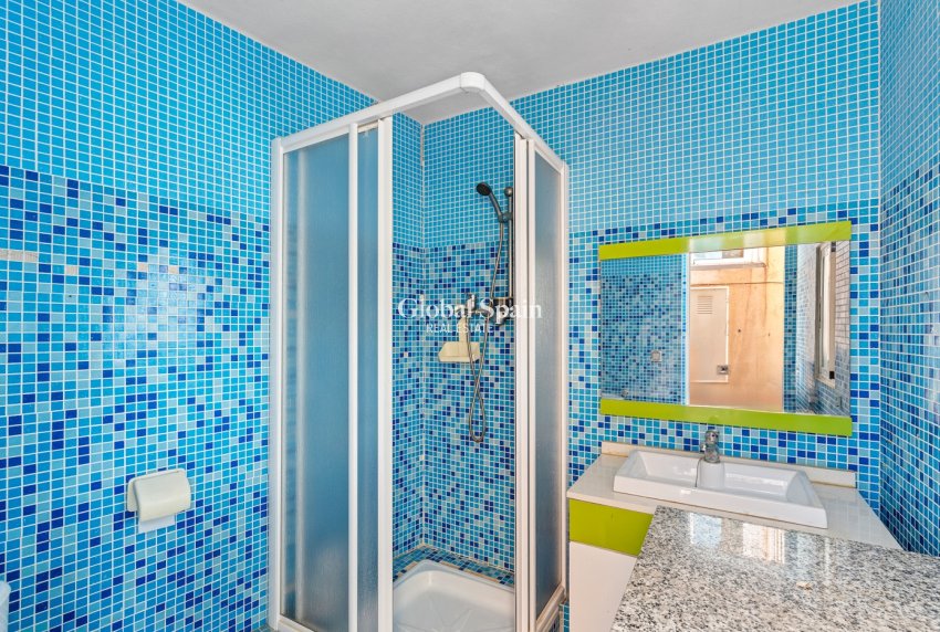 Resale - Villa -
CIUDAD QUESADA