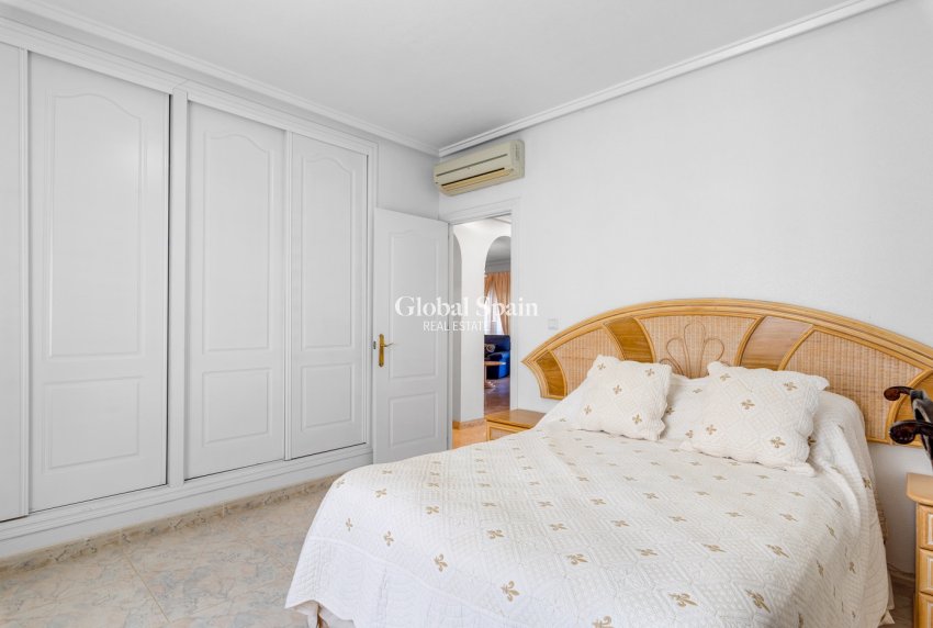 Resale - VILLA -
CIUDAD QUESADA