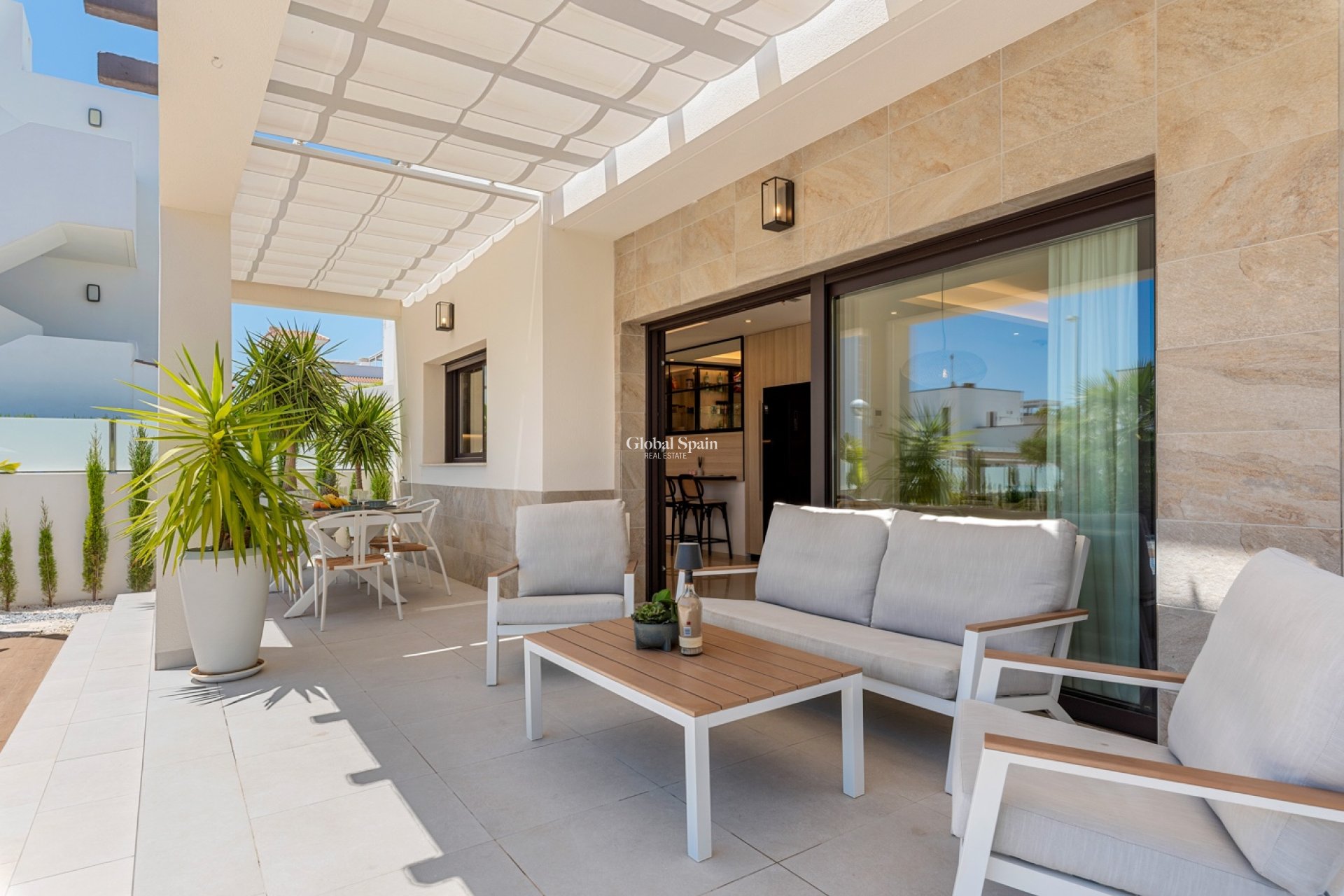 Resale - Villa -
CIUDAD QUESADA