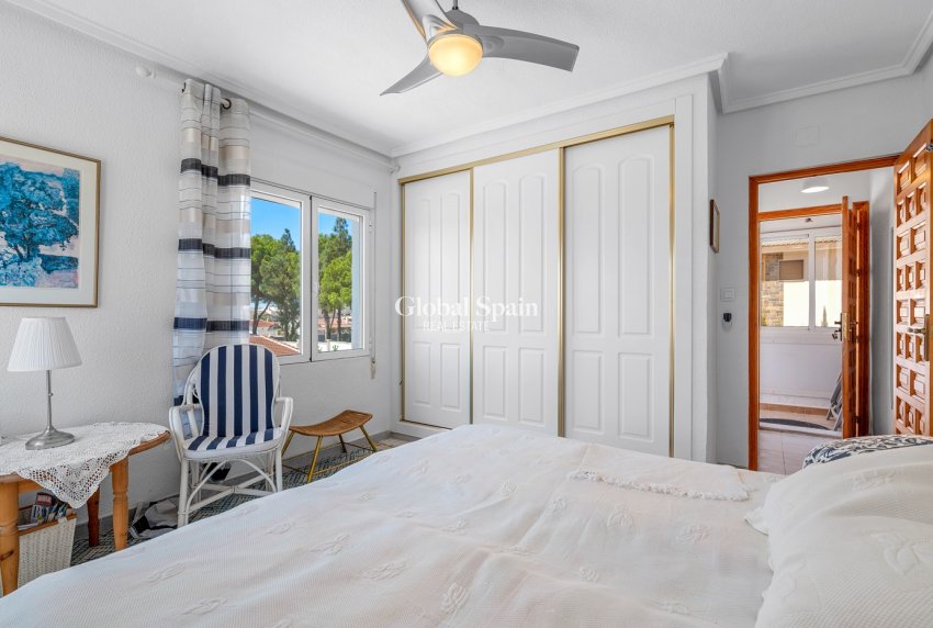 Resale - Villa -
CIUDAD QUESADA