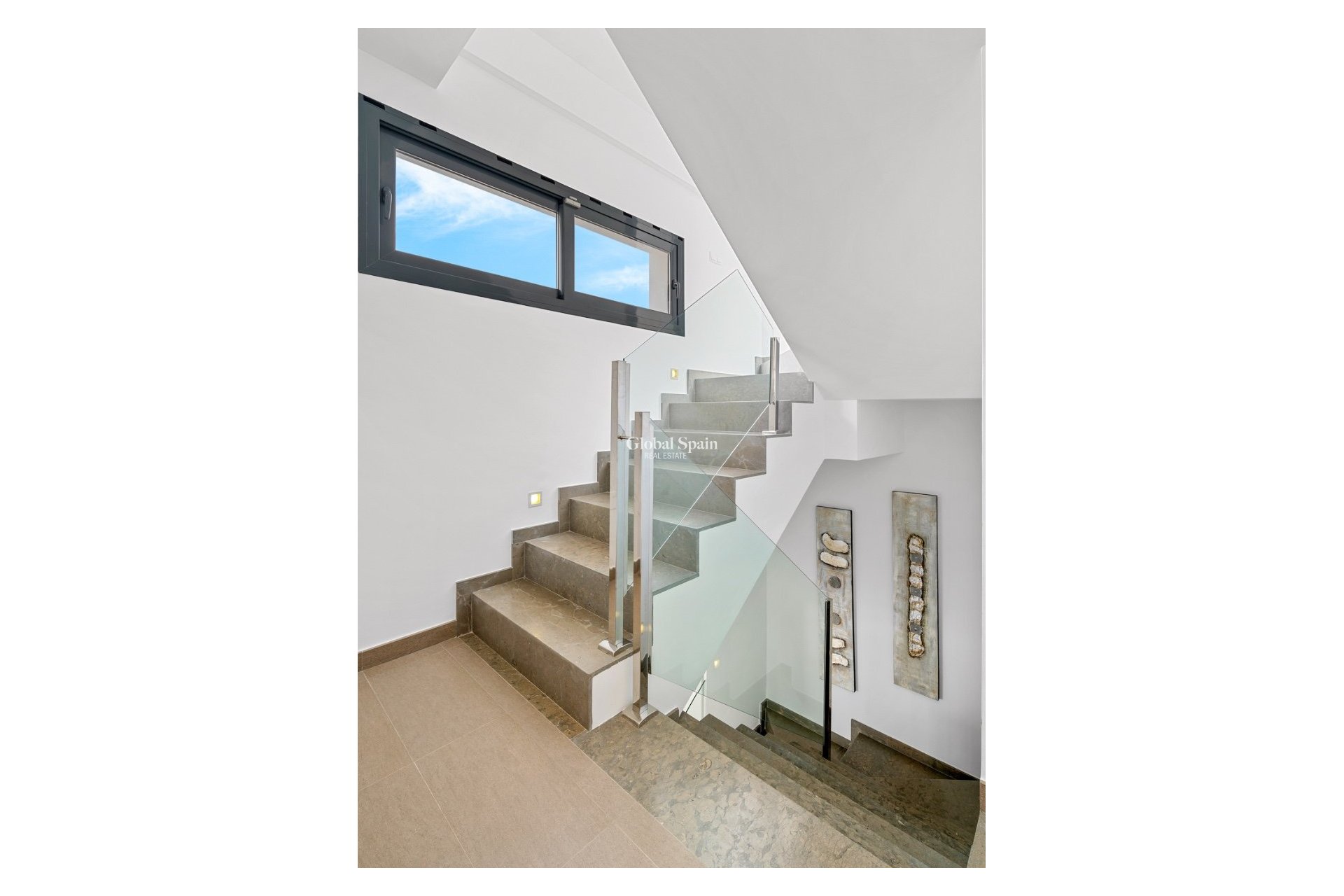 Resale - Villa -
CIUDAD QUESADA