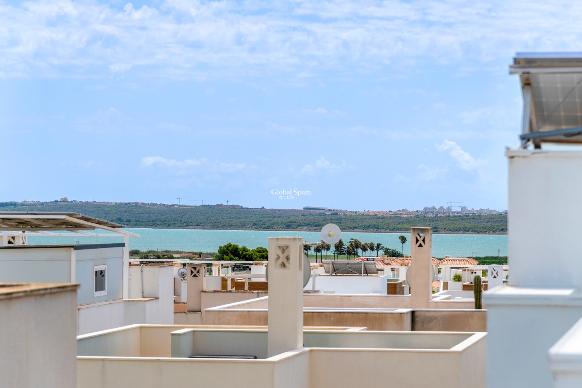 Resale - Villa -
CIUDAD QUESADA