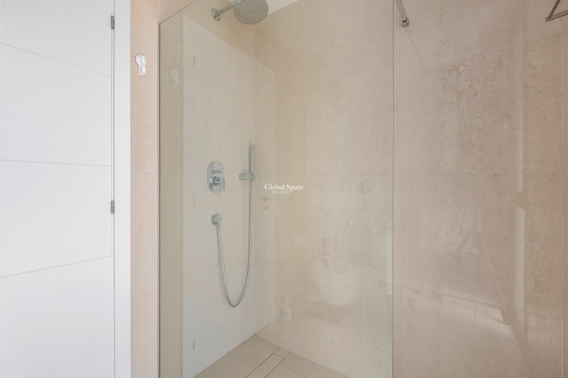 Resale - Villa -
CIUDAD QUESADA