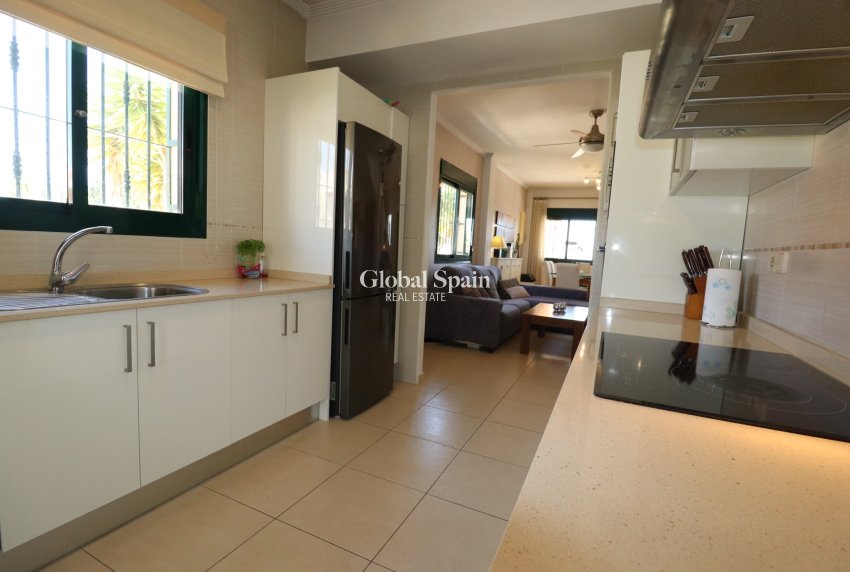 Resale - Villa -
CIUDAD QUESADA