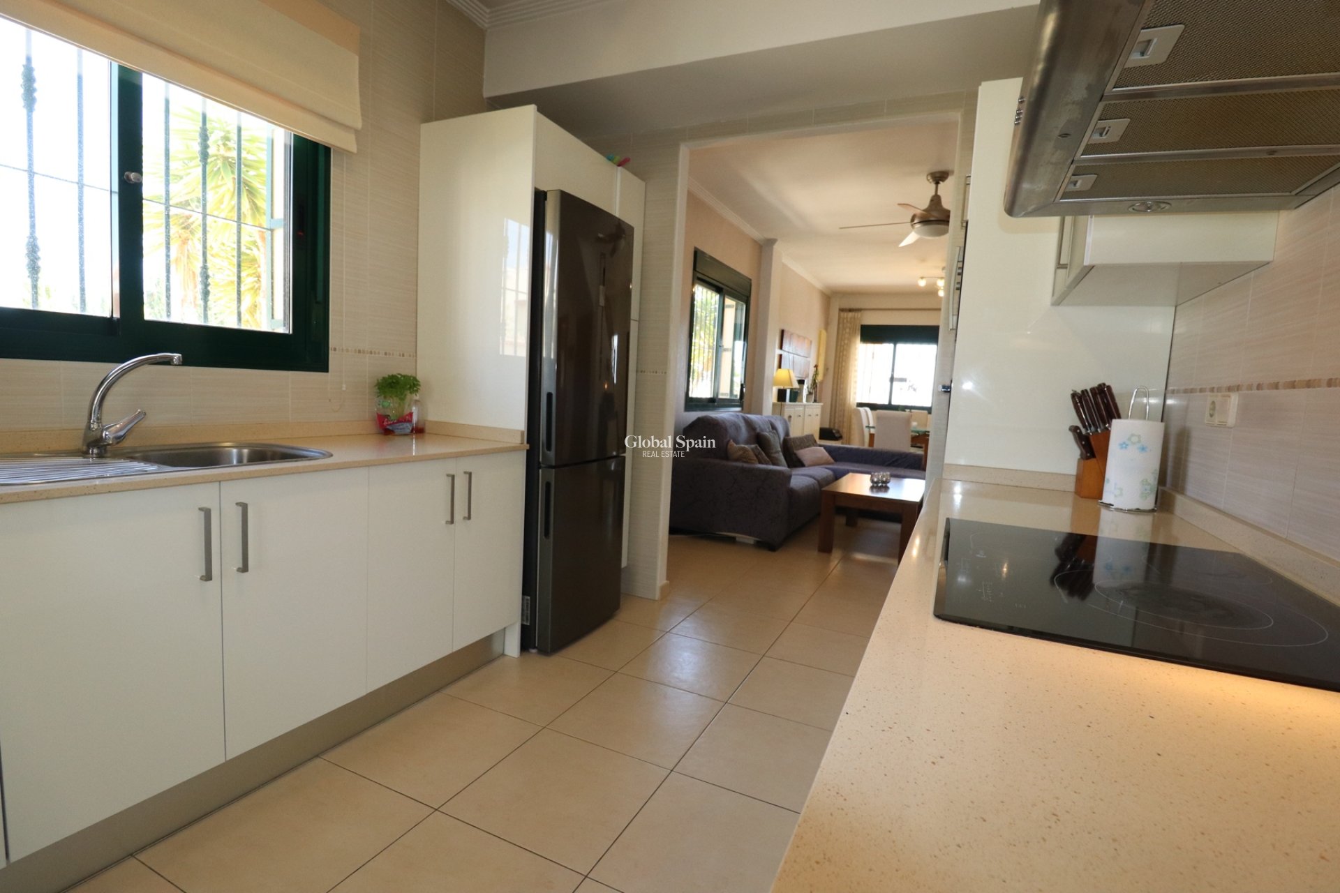 Resale - Villa -
CIUDAD QUESADA