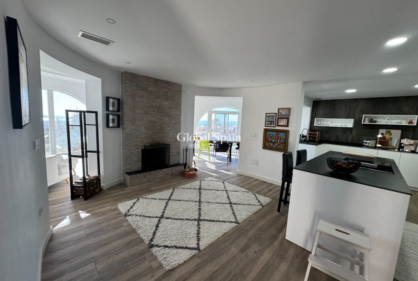 Resale - Villa -
CIUDAD QUESADA