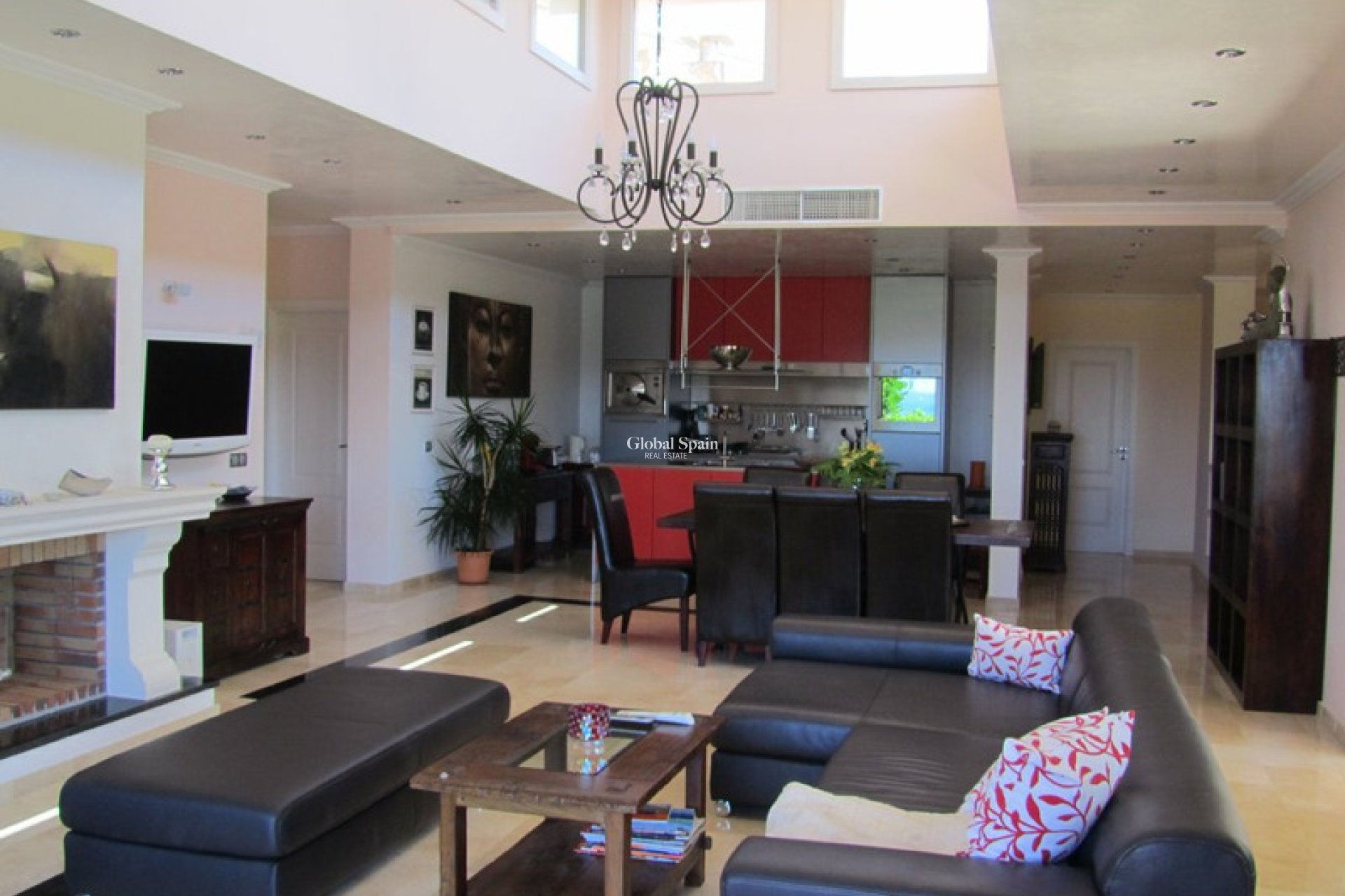 Resale - Villa -
Costa de la Calma - optional location detail