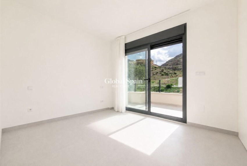 Resale - VILLA -
COX - Costa Blanca