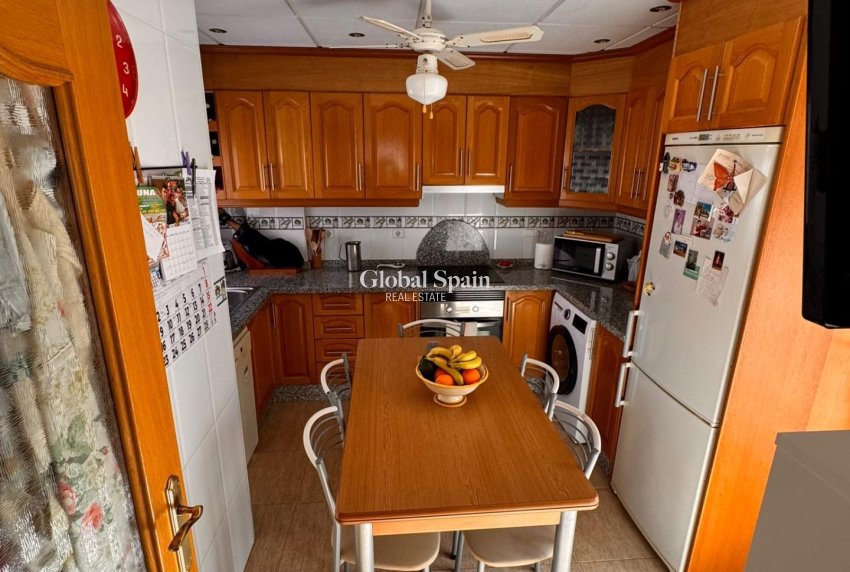 Resale - VILLA -
COX - Cox