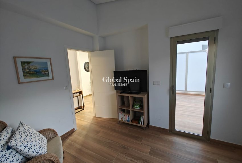 Resale - VILLA -
COX - Cox